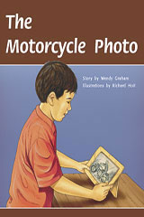 Individual Student Edition Gold (Levels 21-22) The Motorcycle Photo